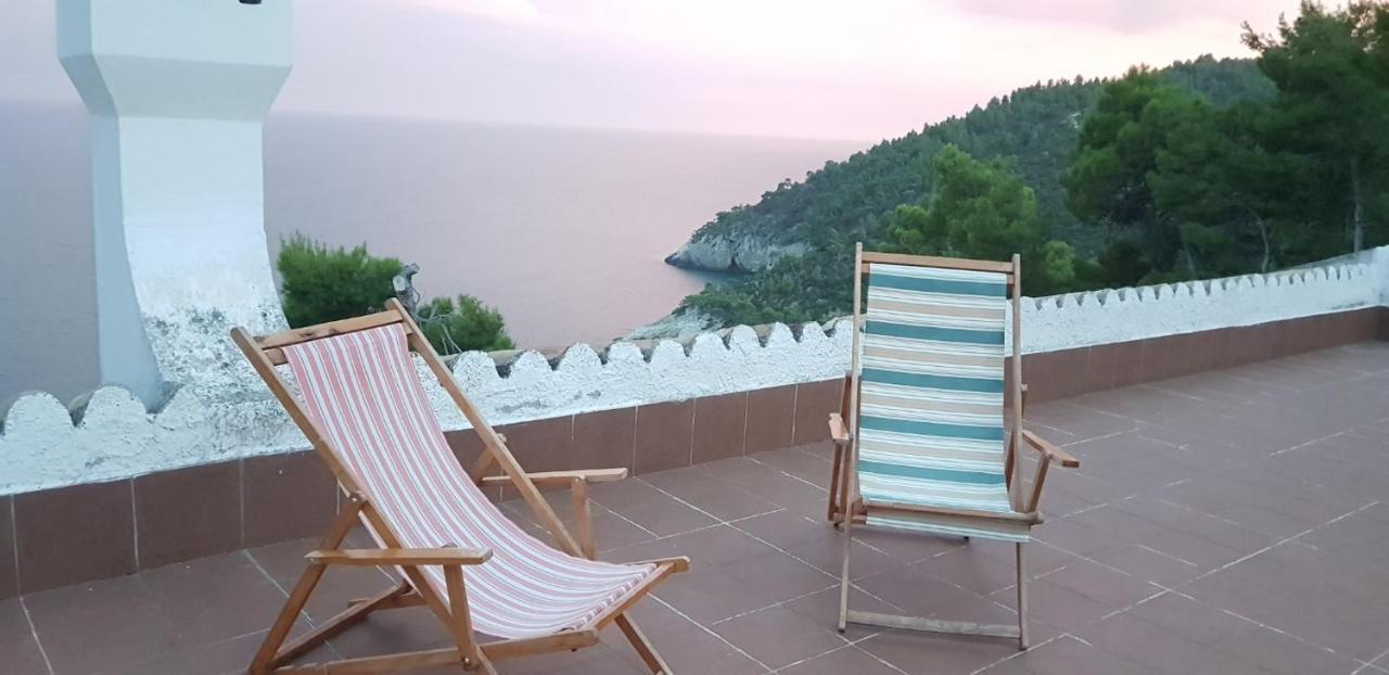 Villa Cala Della Pergola Весте Екстериор снимка