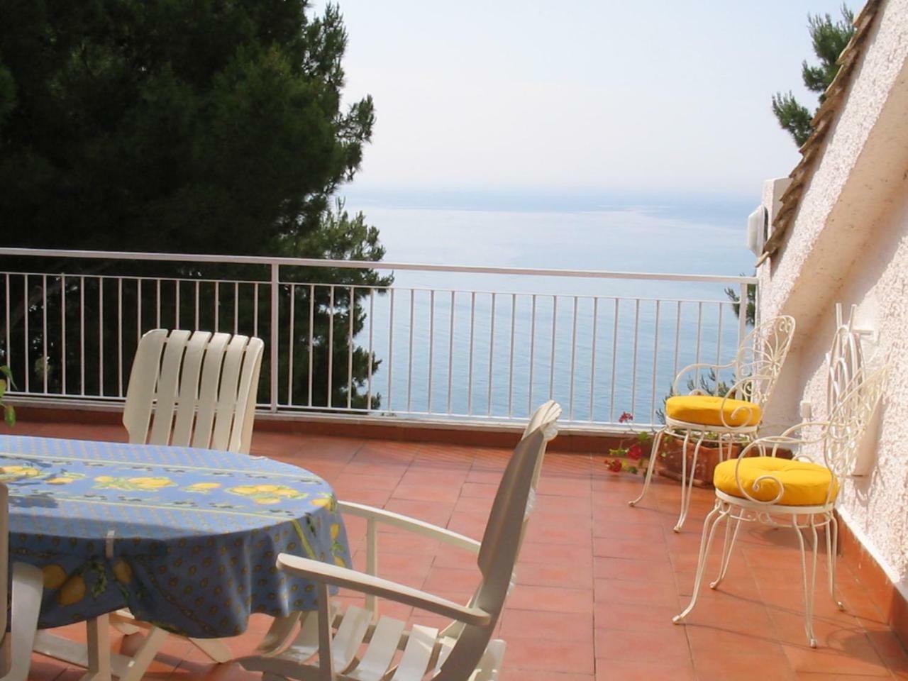 Villa Cala Della Pergola Весте Екстериор снимка